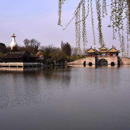 Crowne Plaza Yangzhou By Ihg Hotell Eksteriør bilde